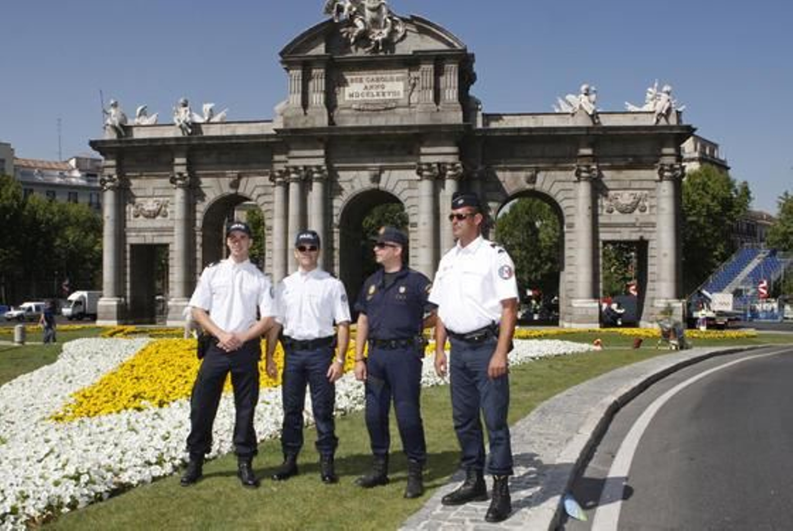 Foto: Leonardo Wen / J. L. Pino / Javier Liz? Manuel H. de Le? Gustavo cuevas / Miguel ngel Molina / Bernardo Rodr?ez