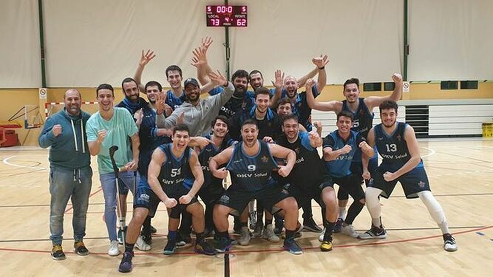 El DKV San Fernando festeja una de sus numerosas victorias.