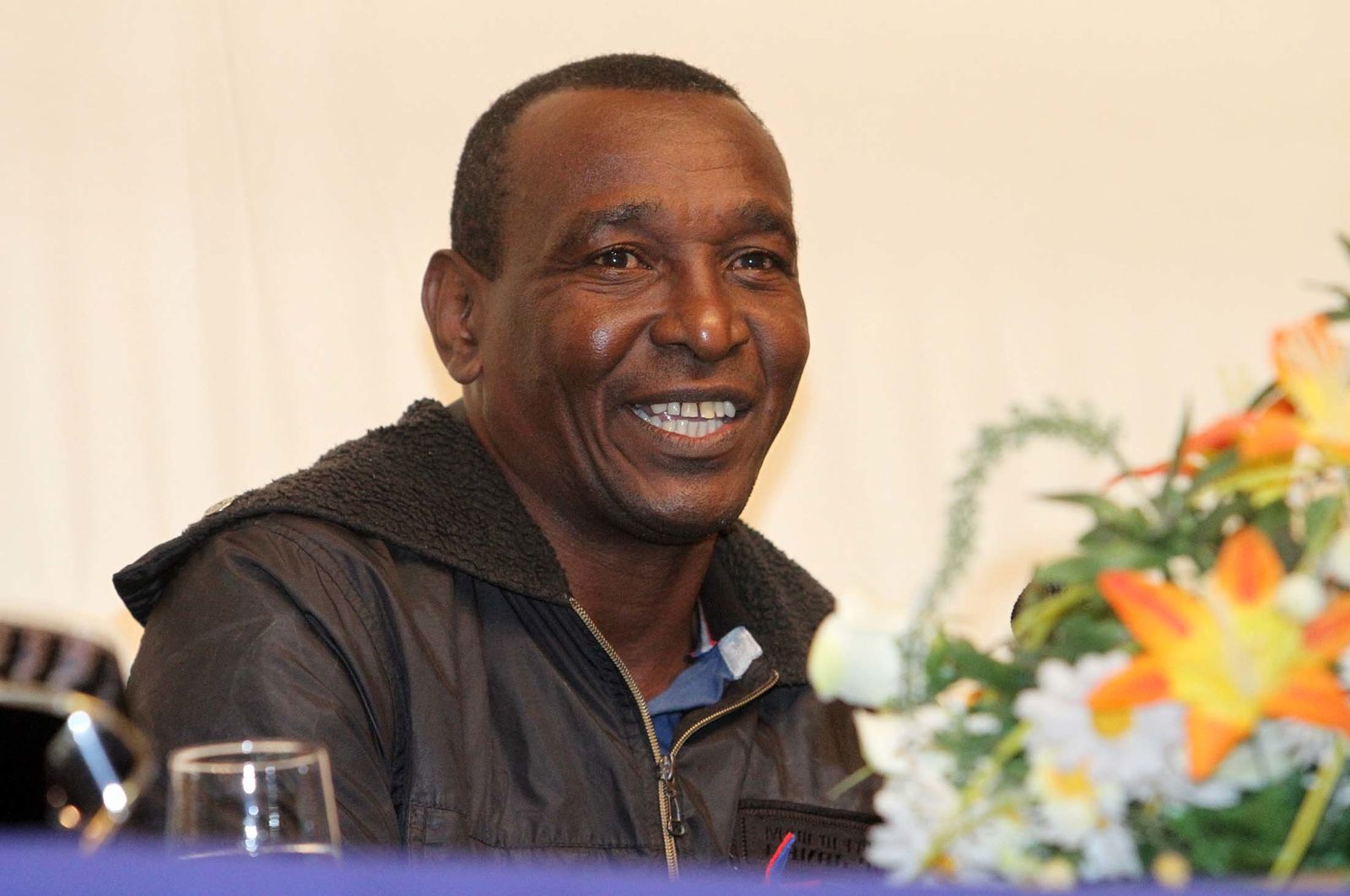 "El Piedra" visita la cárcel de Huelva, en imágenes