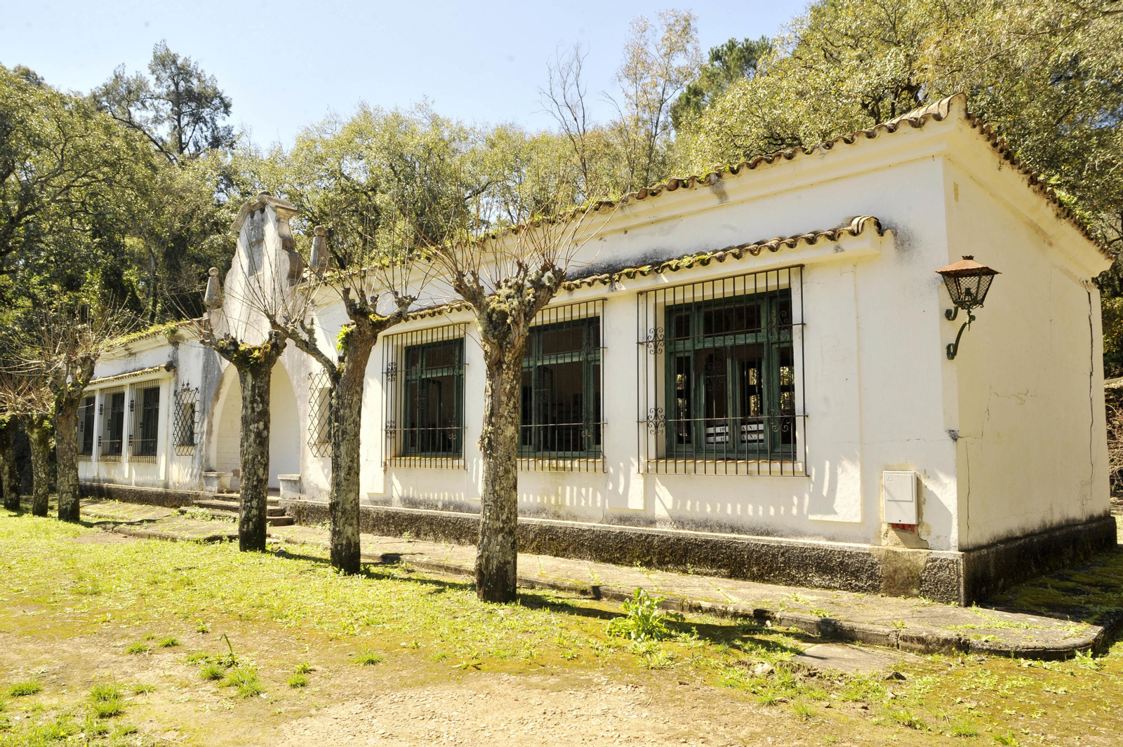 Un paseo por el poblado del pantano de Los Hurones