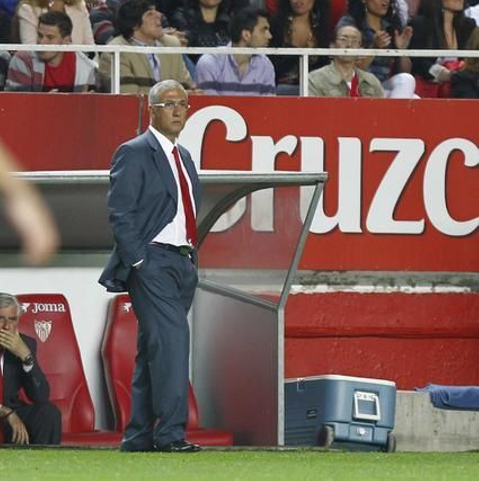 El Sevilla cae estrepitosamente ante el Real Madrid en el Sánchez Pizjuán (2-6). / Antonio Pizarro