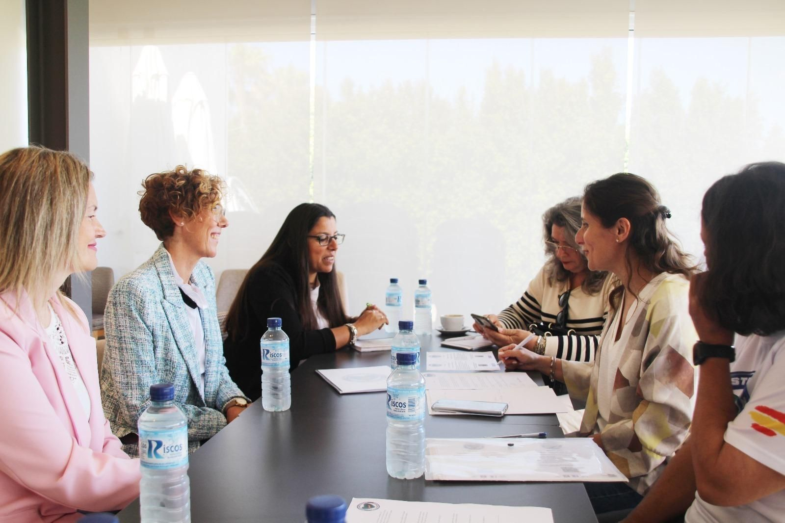 Reunión de VOX Puerto Real con la Plataforma ‘Nuestro Corazón por Bandera’ Reunión de VOX Puerto Real con la Plataforma ‘Nuestro Corazón por Bandera’