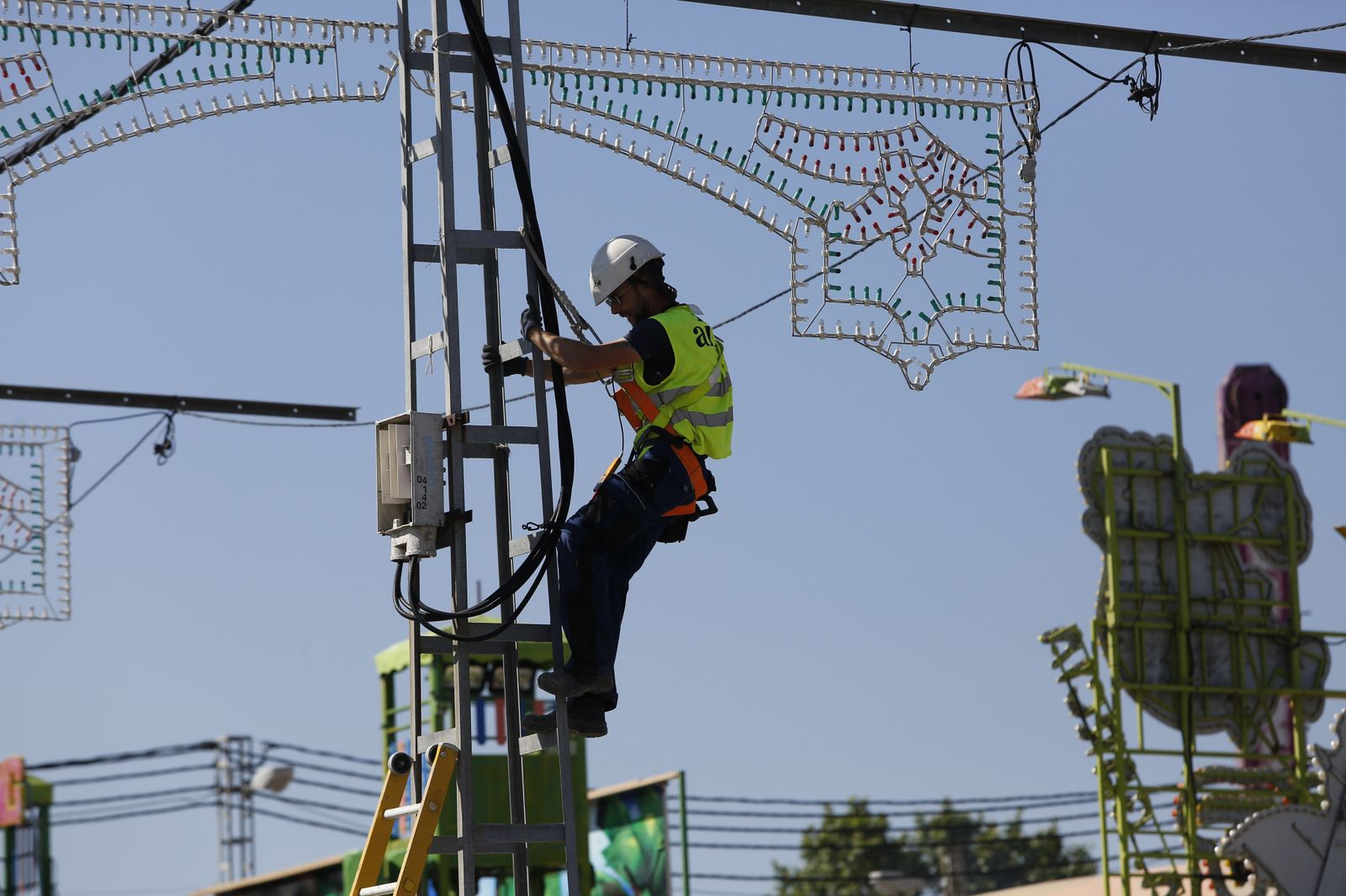 Los operarios comenzaron ayer a desmontar la feria.