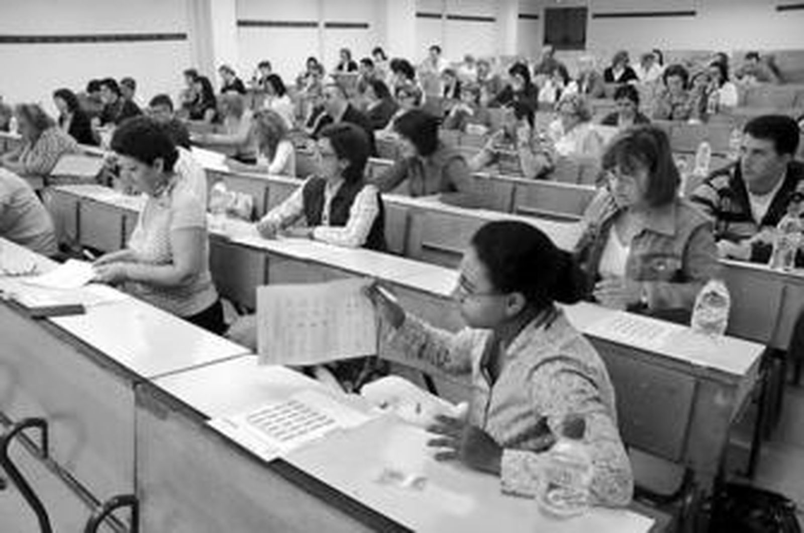 Una de las 65 aulas de Viapol habilitadas para las oposiciones a personal del SAS.