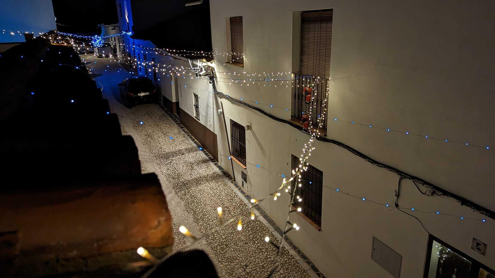 Las bellas fachadas navideñas de Corteconcepción