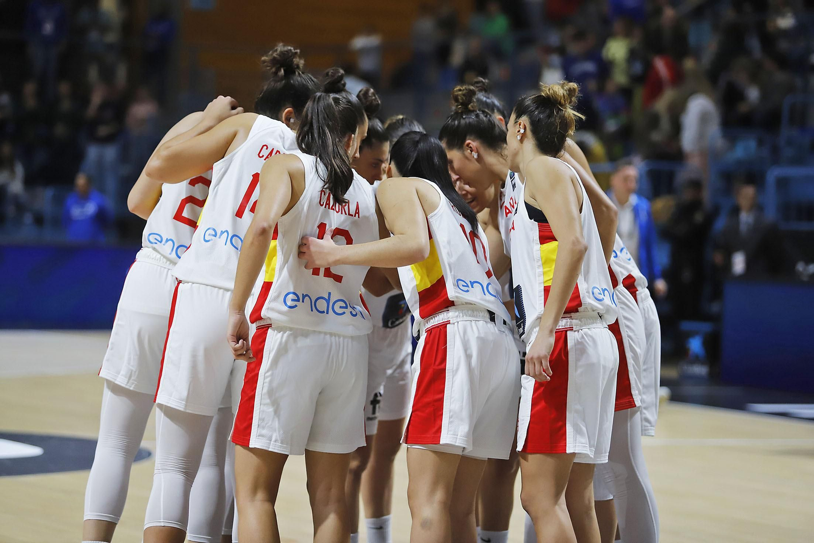 Imágenes del partido de la Selección Española femenina de baloncesto contra Islandia en Huelva