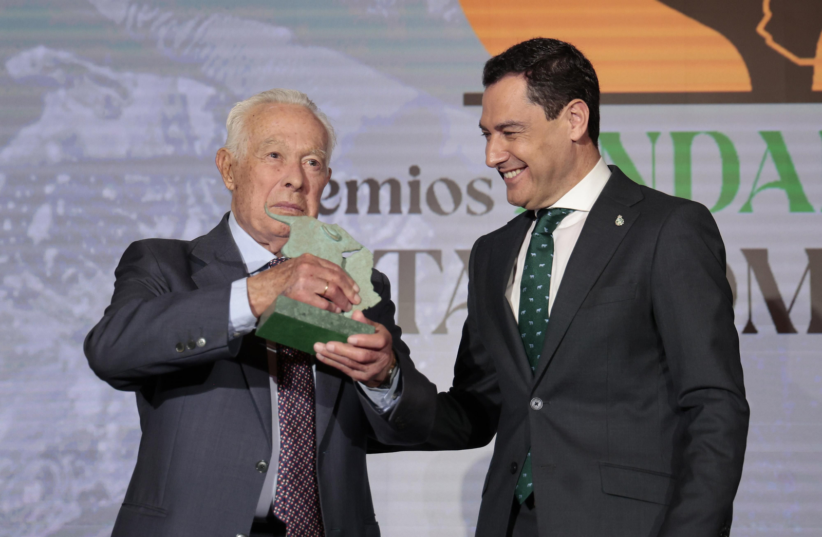 La entrega de los Premios Andalucía de la Tauromaquia en imágenes La entrega de los Premios Andalucía de la Tauromaquia en imágenes