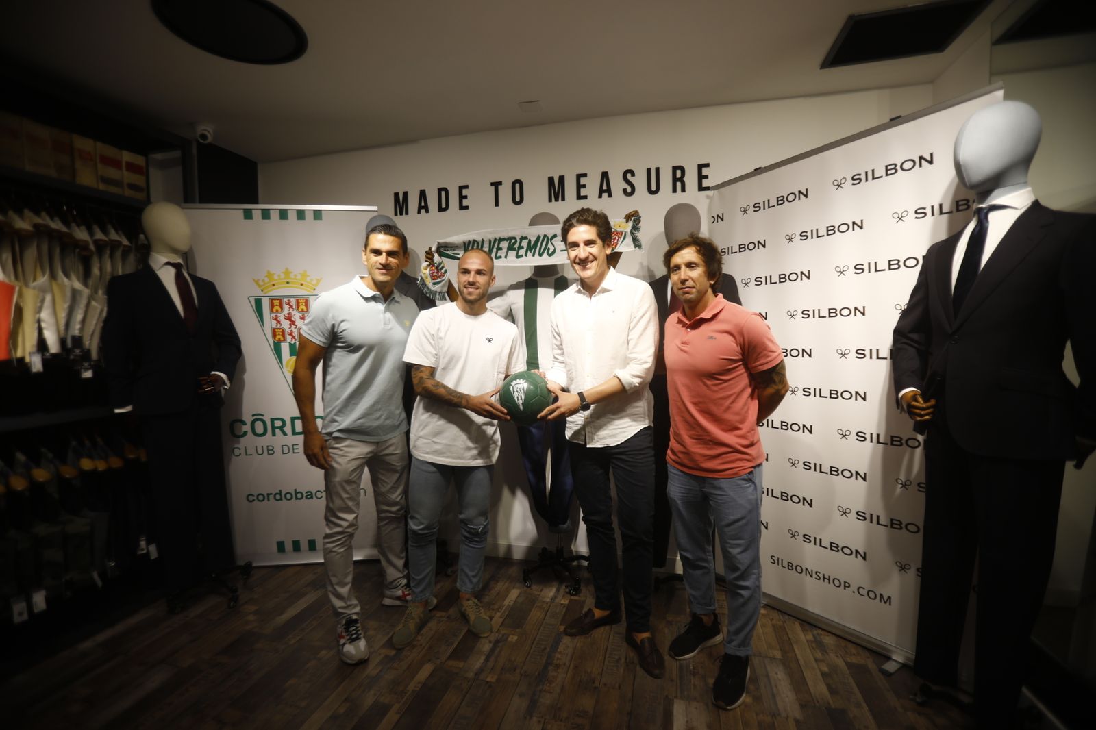 Las imágenes de la presentación de Sergio Benito con el Córdoba CF