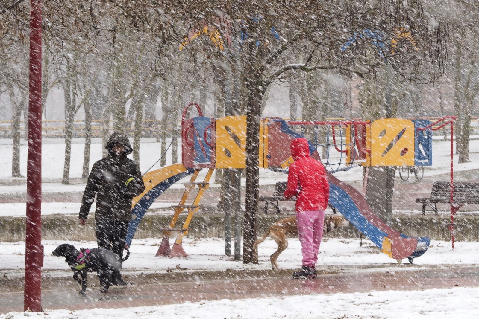 Tiempo en Granada | Previstos avisos amarillos este fin de semana por nevadas en Granada
