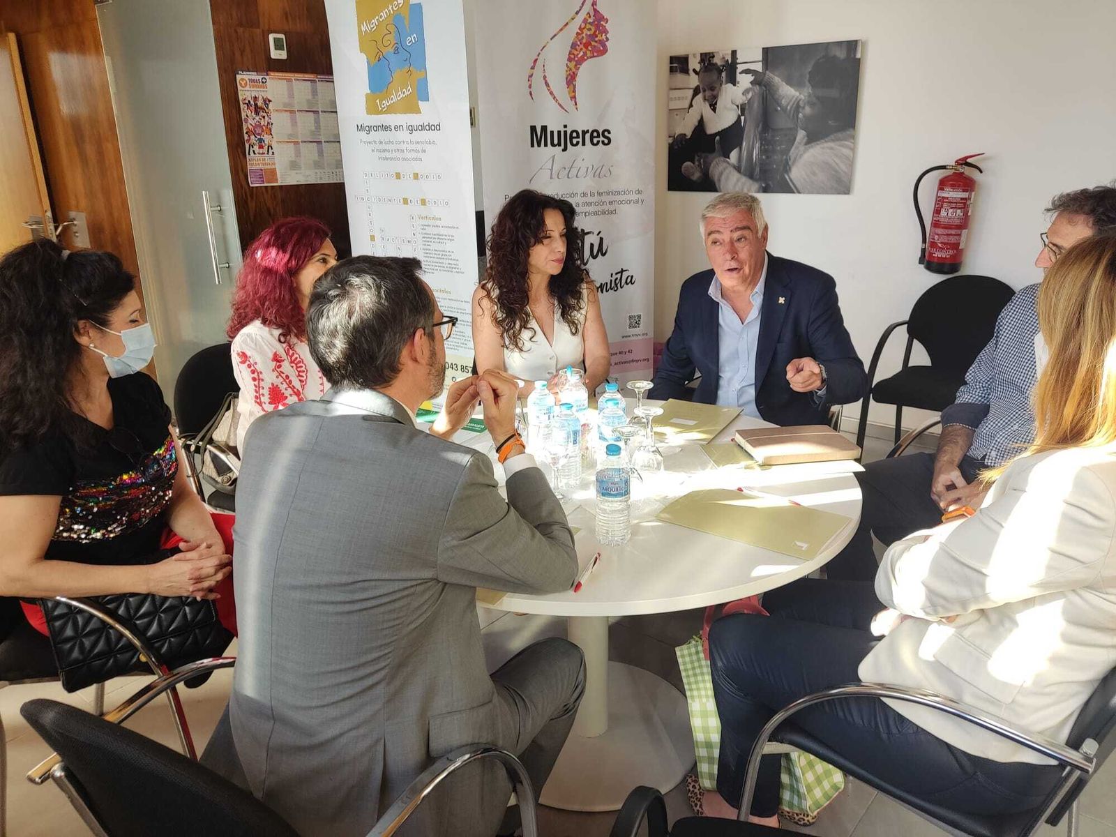 Una imagen de la reunión que se ha celebrado en la sede de Márgenes y Vínculos