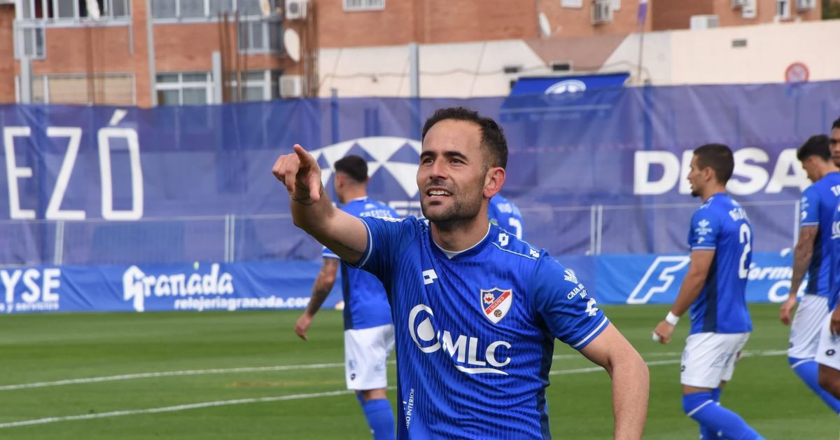 El Linares Deportivo da un paso de gigante hacia la permanencia