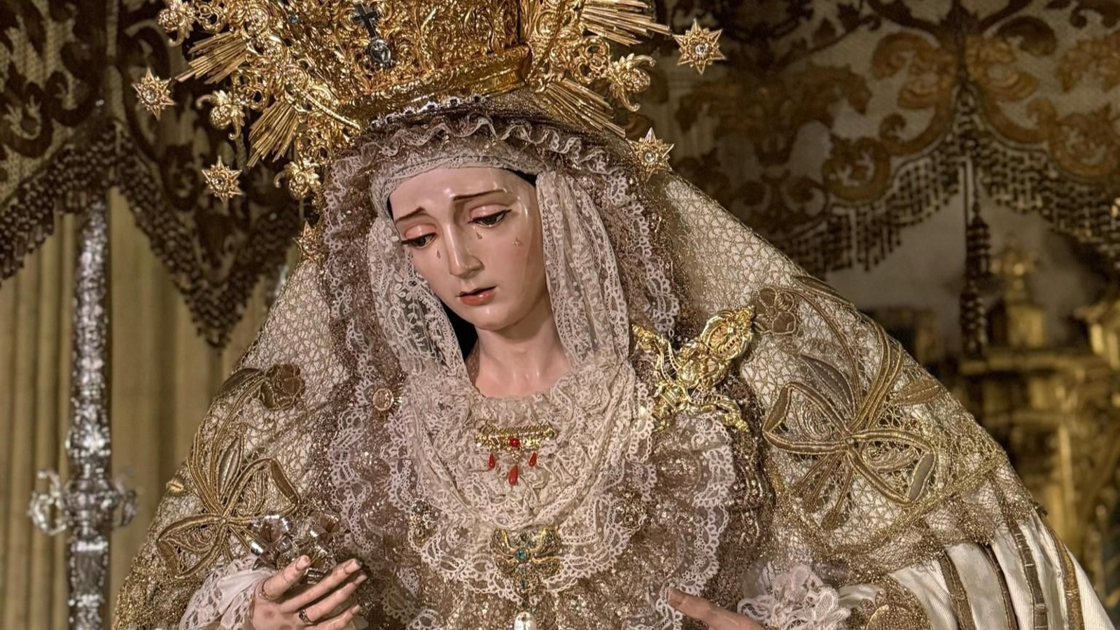 Fotogalería ‘Granada bajo palio’ 2025: María Santísima de la Encarnación