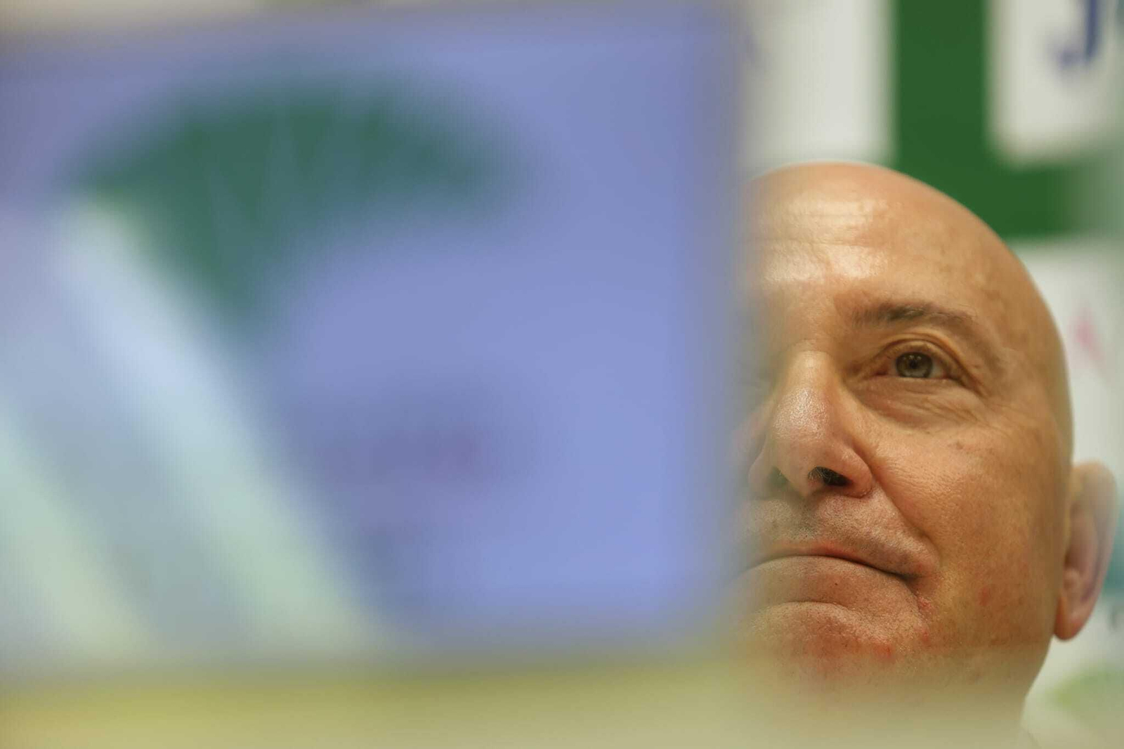 La renovación de Juanma Rodríguez e Ibon Navarro con el Unicaja, en fotos