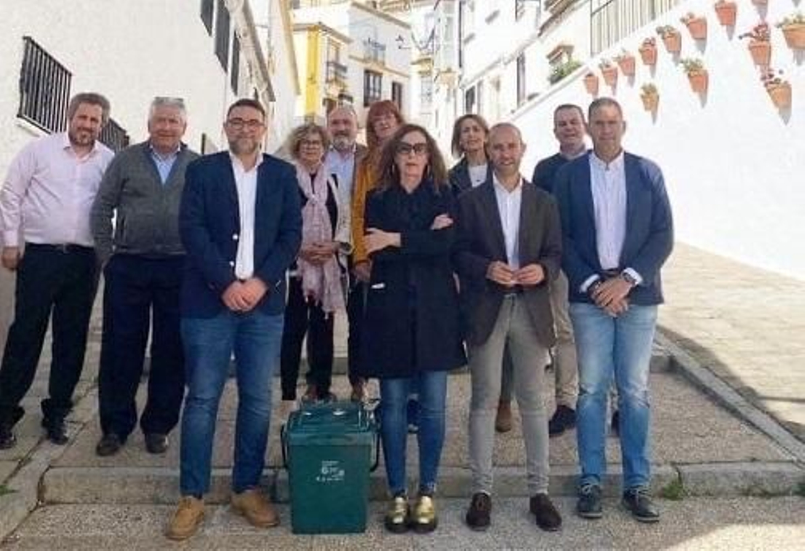 Imagen de la visita de los responsables políticos de Granada en Olvera