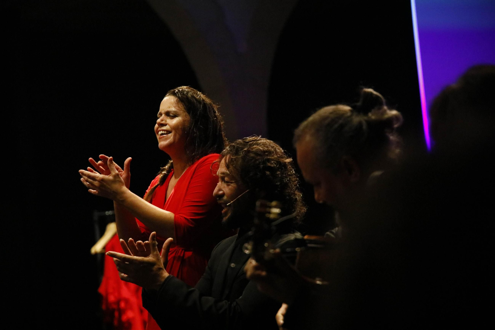 El Centro Andaluz de la Fotografía de Almería presenta el calendario 2025 con la actuación de la bailaora María Moreno, en imágenes