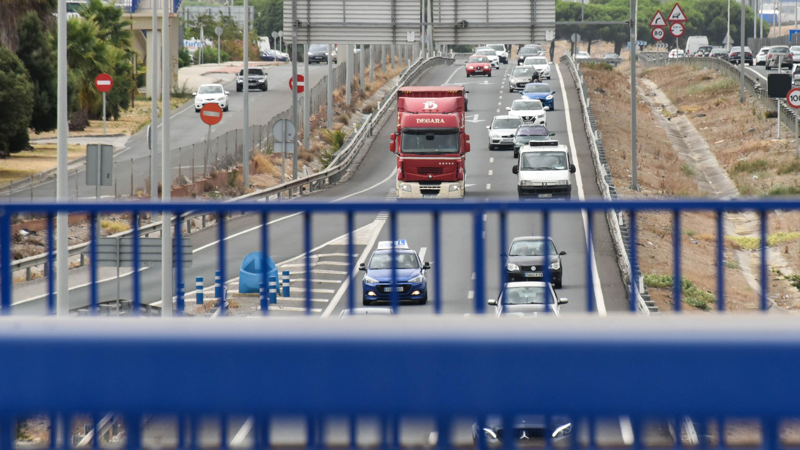 Las fotos de la retenciones de trafico en la A-7 a su paso por el Campo de Gibraltar