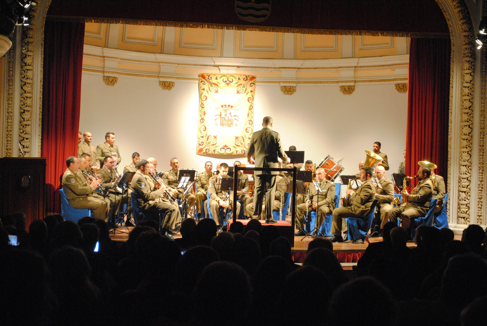 La historia de la música procesional de Sevilla a través del Soria 9