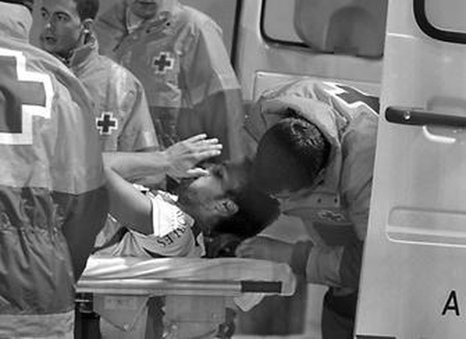 Cala, al salir en ambulancia.