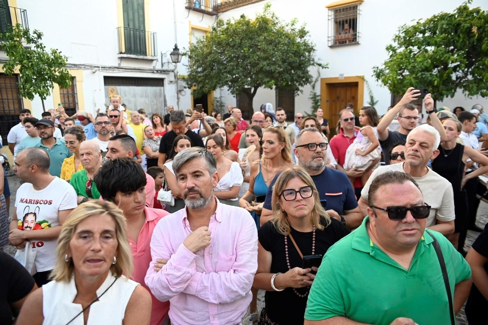 La procesión de la Virgen de Acá en Córdoba, en imágenes