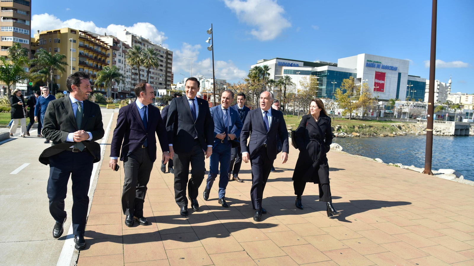 Fotos del nuevo edificio de la Universidad de Cádiz en el Llano Amarillo