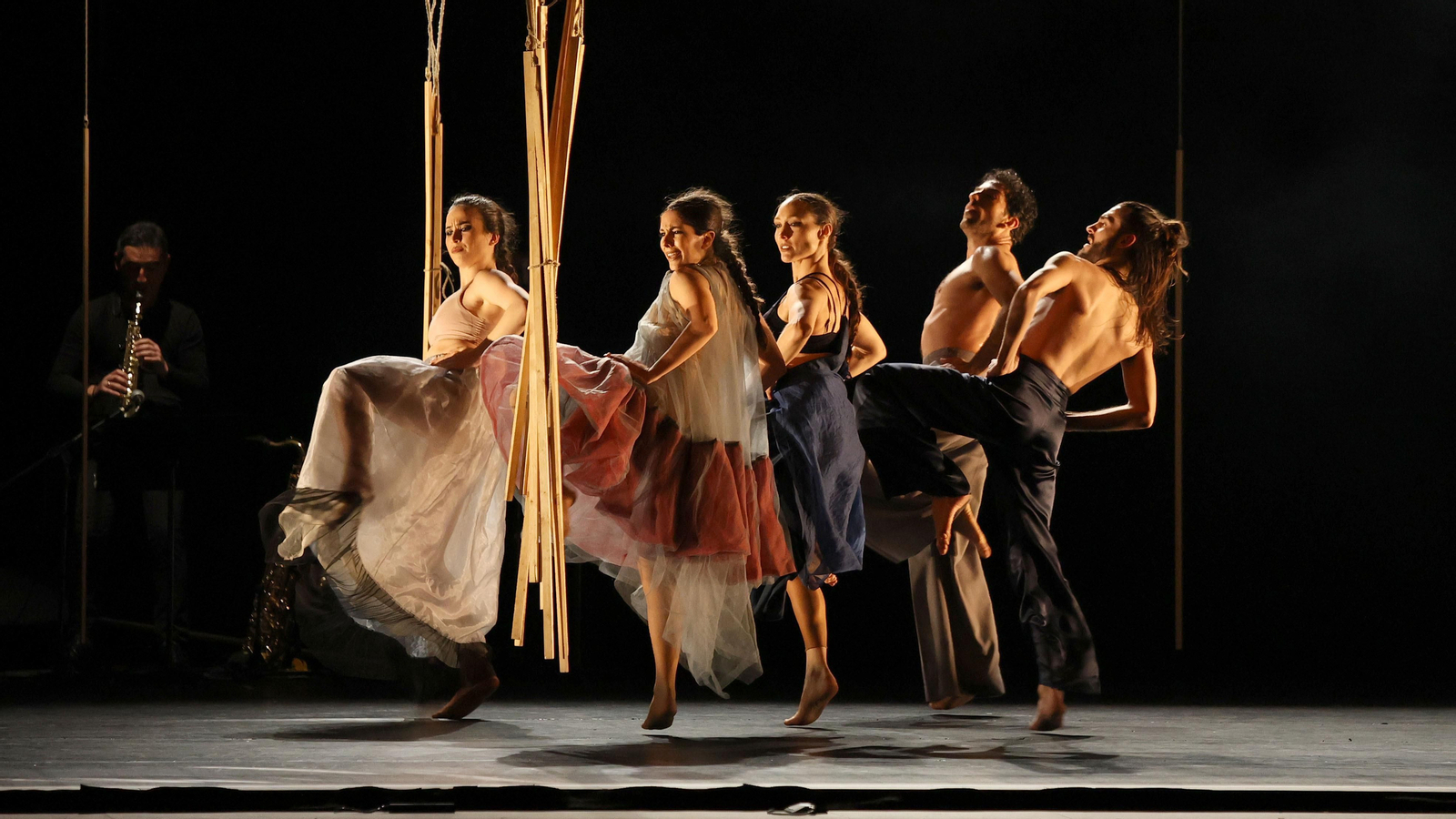Compañía David Coria 'Los bailes robados' en el Teatro Villamarta para el Festival de Jerez