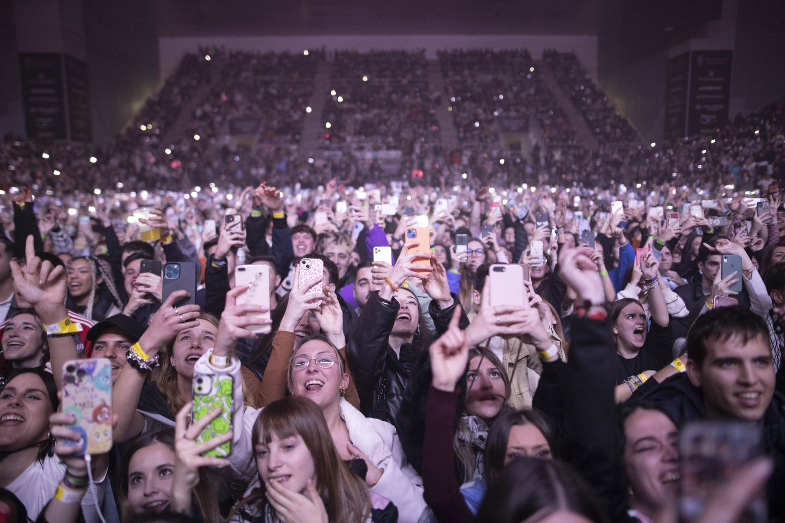 El Palacio estalla al son de Dellafuente, en imágenes