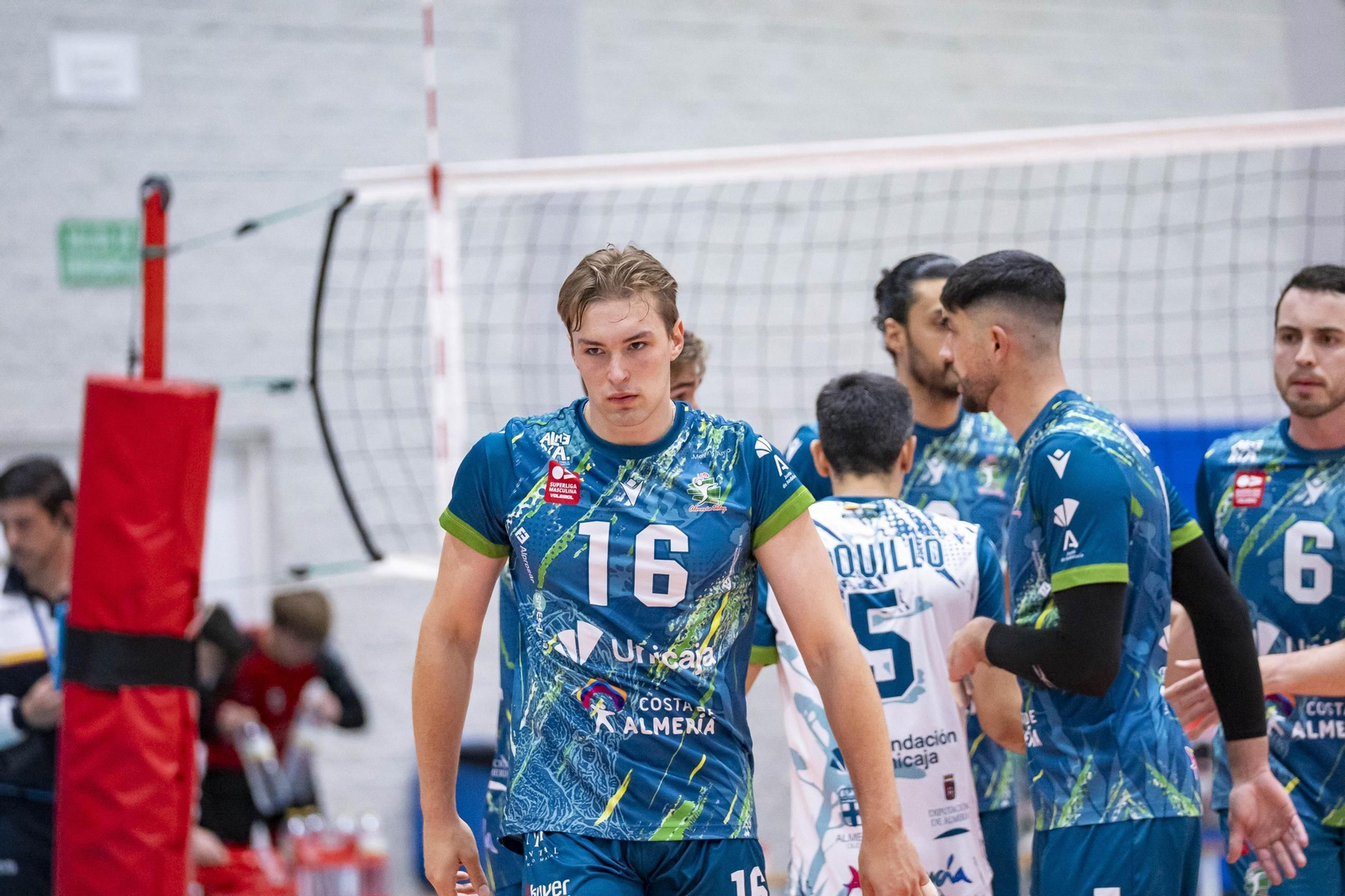 Las imágenes del partido de Superliga entre Unicaja Costa de Almería y Instercap Asisa Tarragona