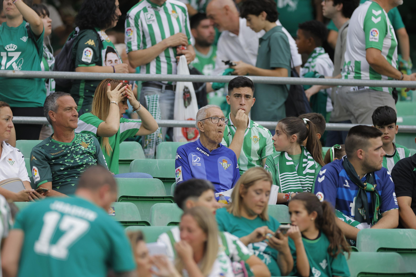 Búscate en las fotos de la despedida de Joaquín
