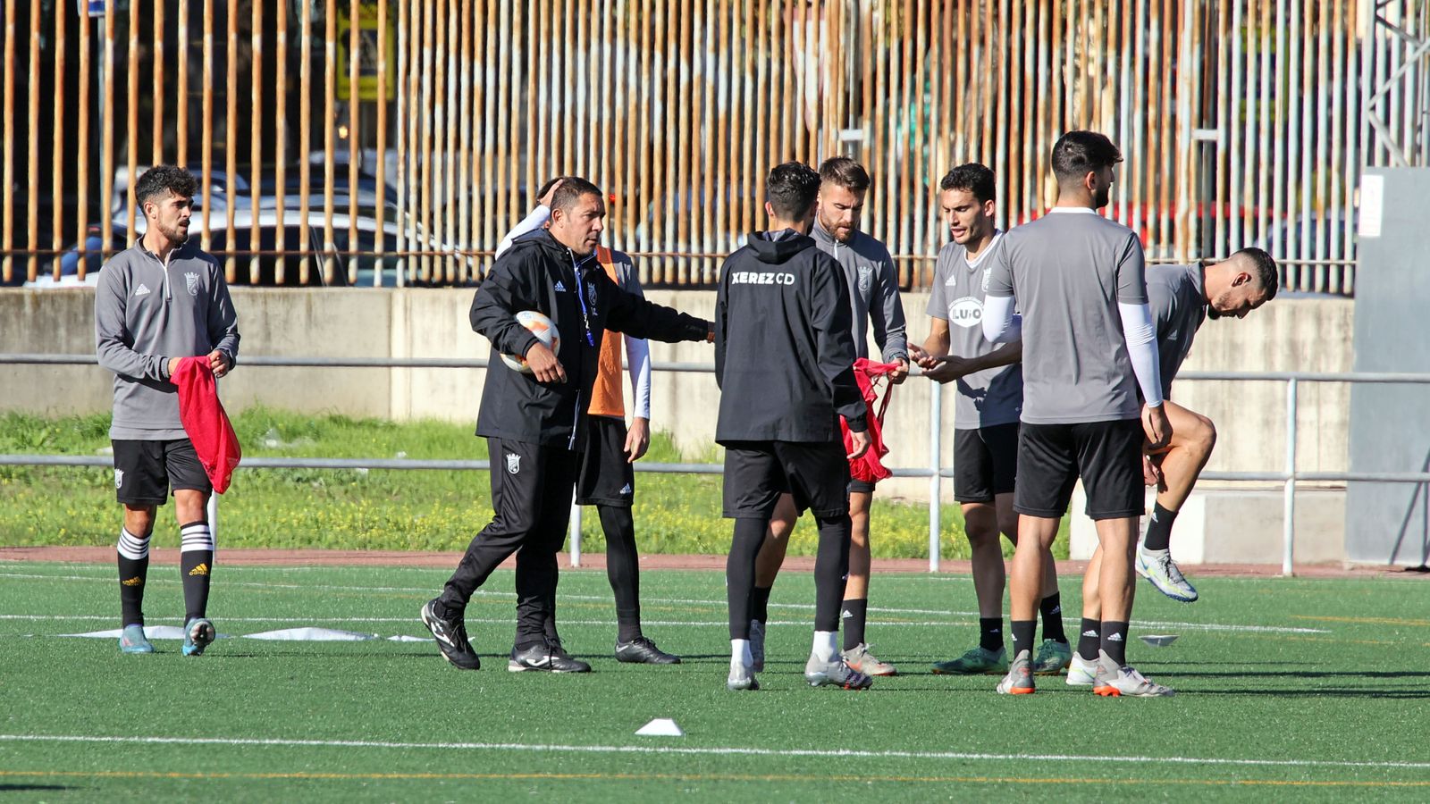 Juan Carlos Gómez pide a su equipo intensidad y concentración en los 90 minutos de partido.