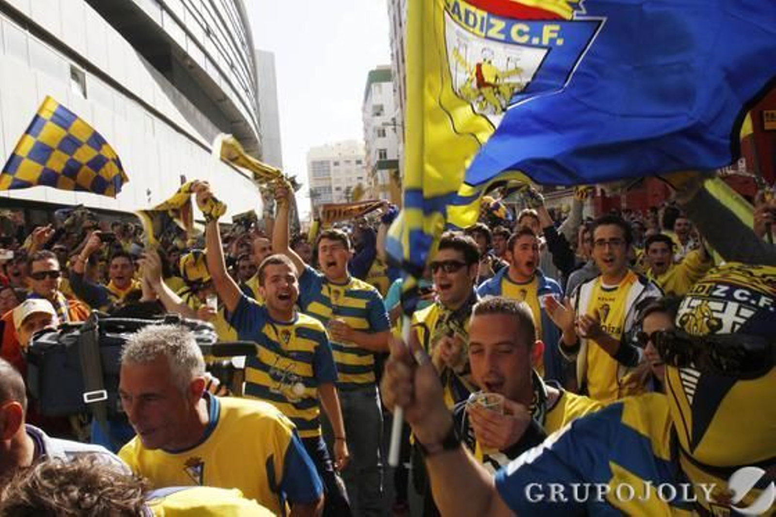 Gran ambiente fuera... 

Foto: Lourdes de Vicente - Joaquin Pino