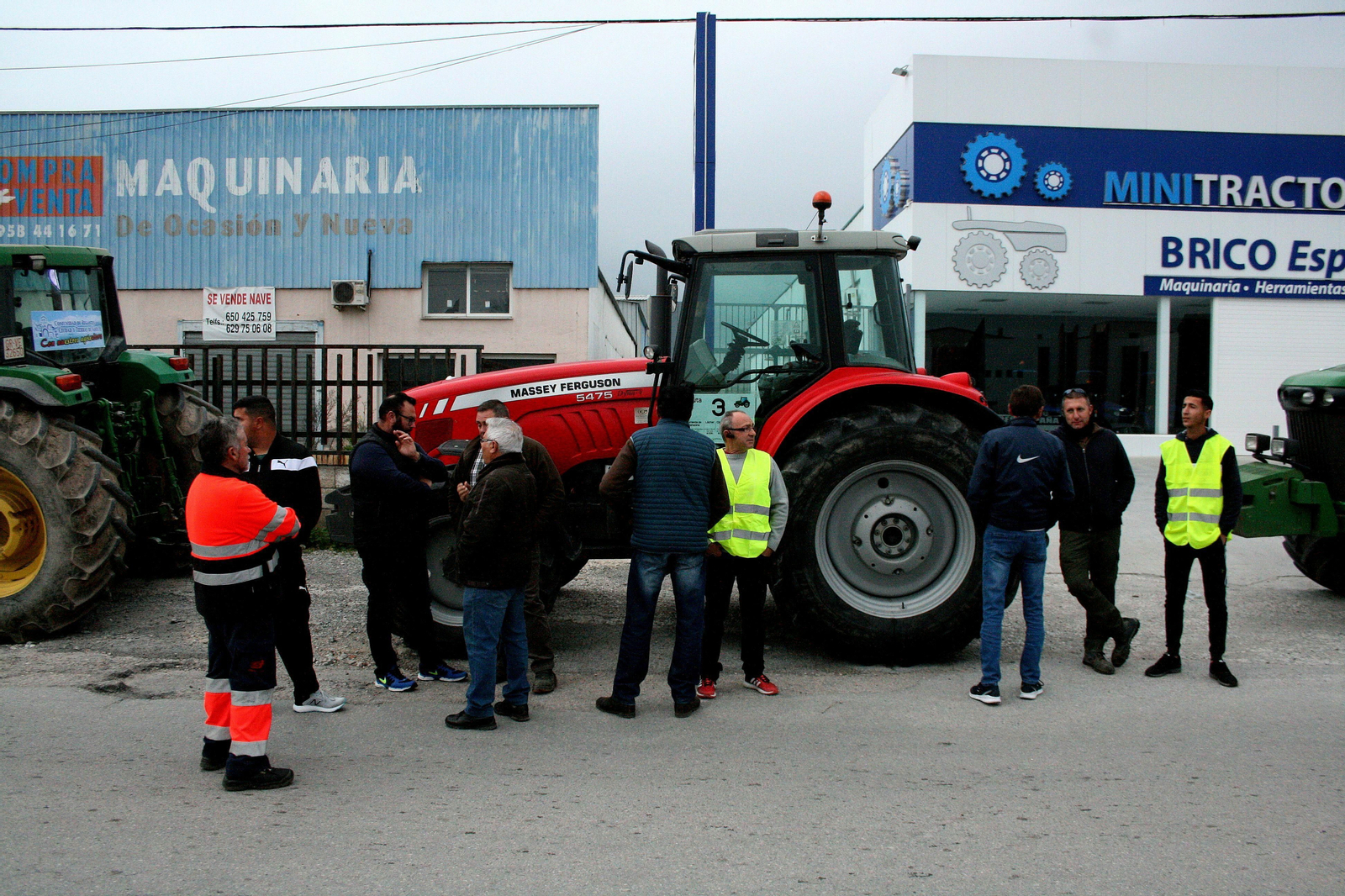La manifestación del campo en Granada, desde dentro de un tractor