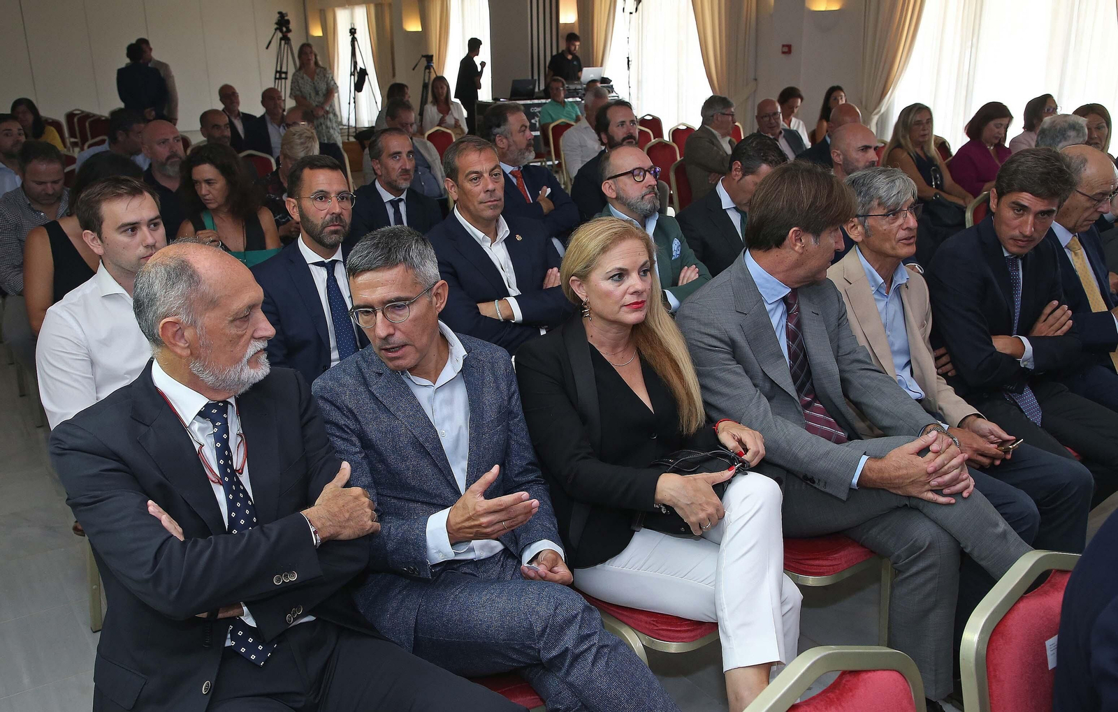 Presentación de la memoria anual de la AGI 2022, en imágenes