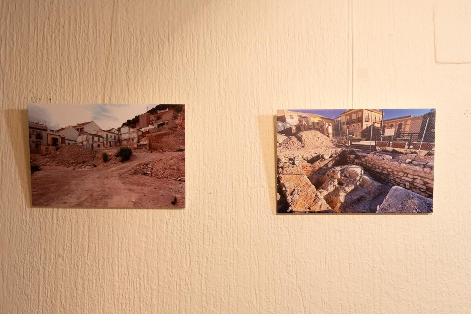 Exposición de "Plazas y rincones del Casco Histórico de Jaén", en imágenes