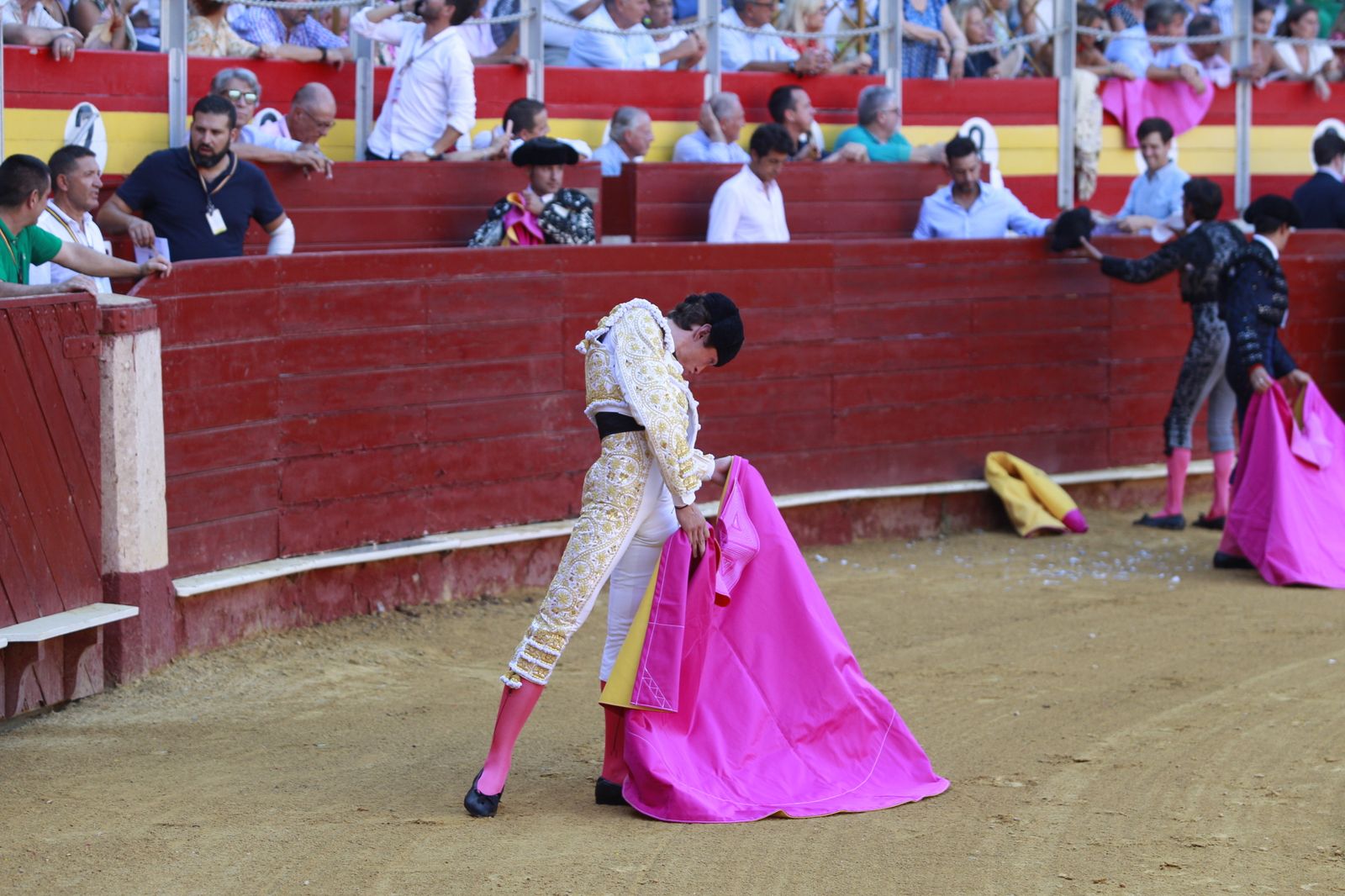 Imágenes del triunfo del torero almeriense Jorge Martínez el día de su alternativa