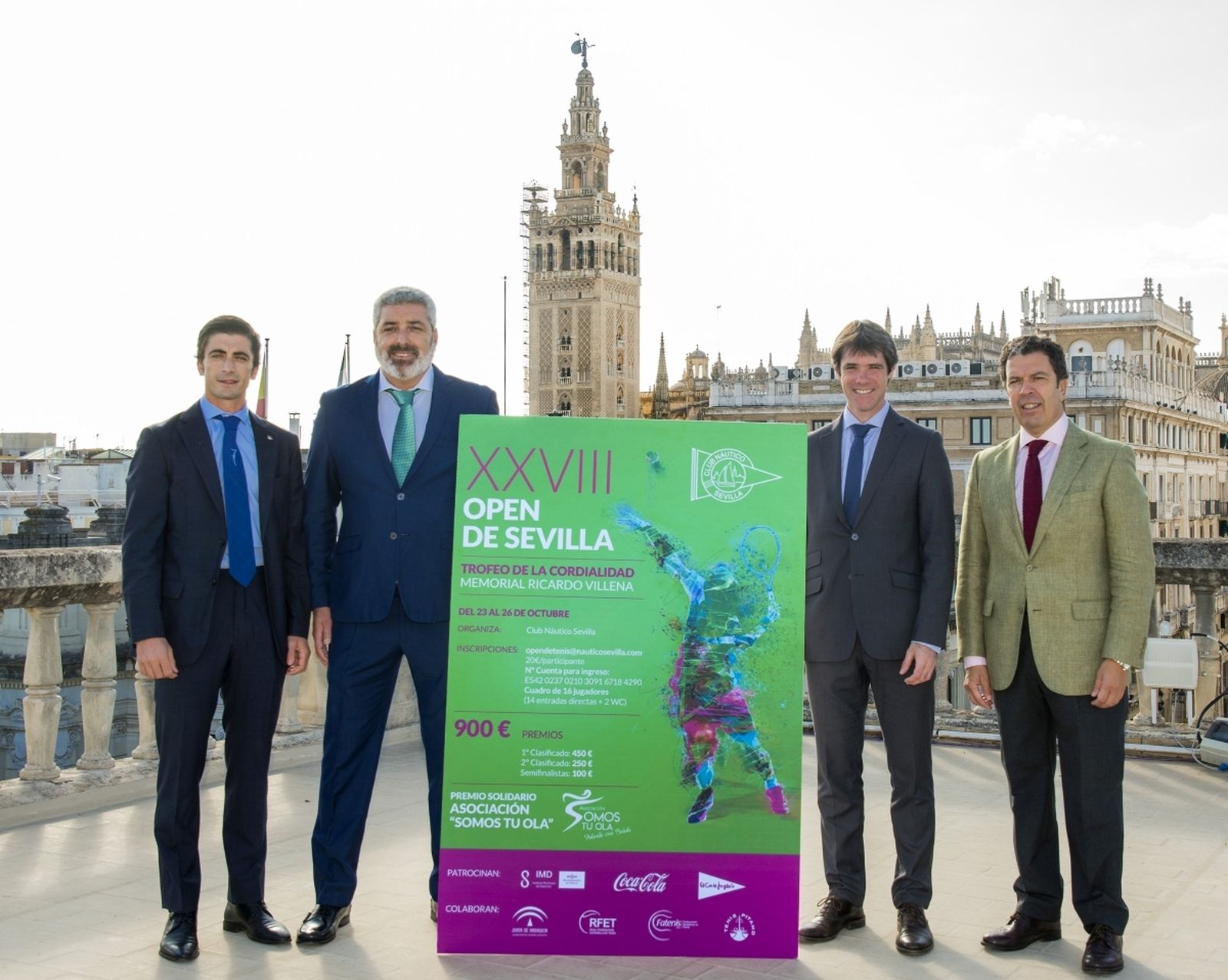 Marcos Pacheco, Alejandro Jiménez, David Guevara y Ricardo Villena Machuca, durante la presentación del torneo en el Ayuntamiento.