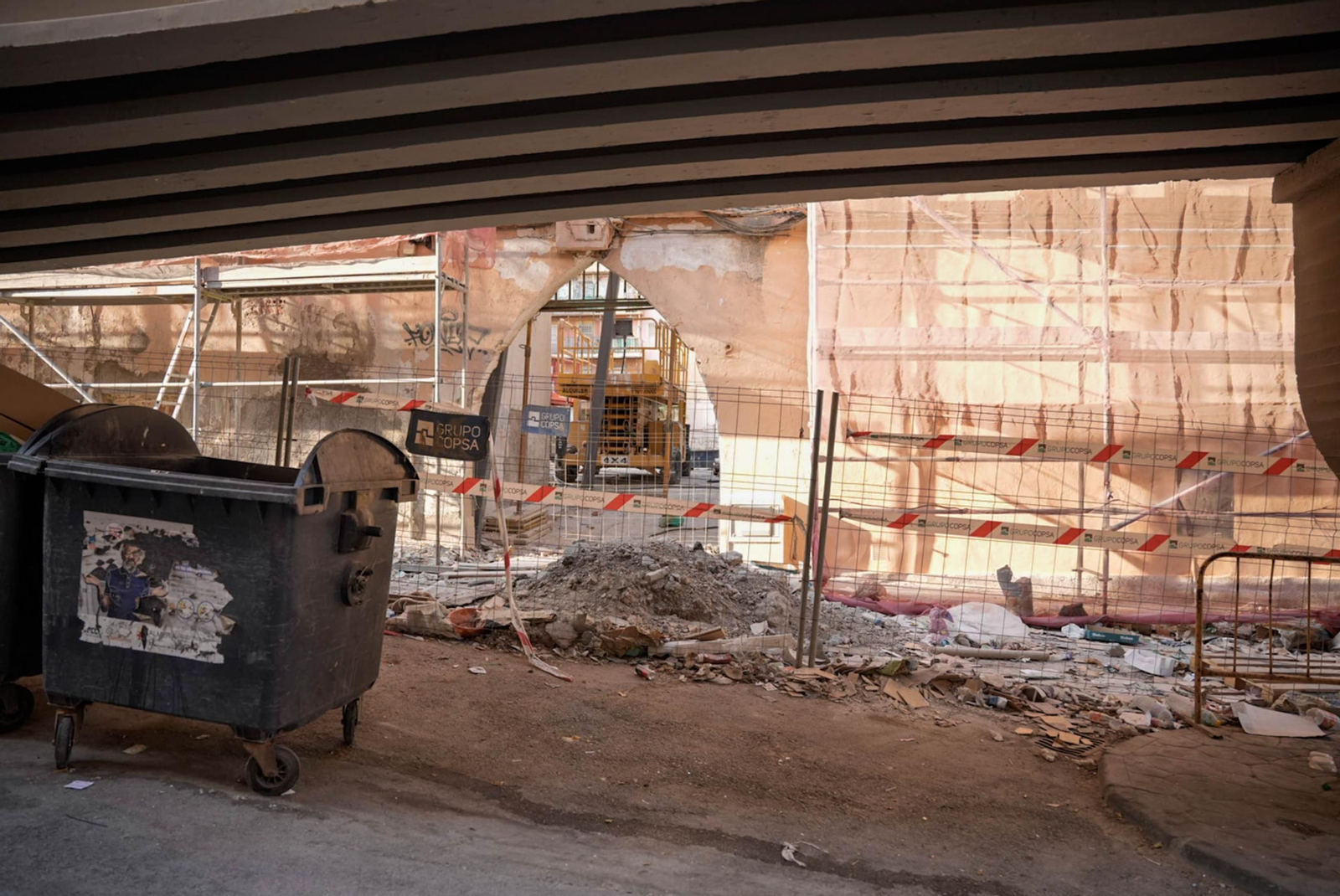 Las obras de rehabilitación en el edificio El Patio de Almería