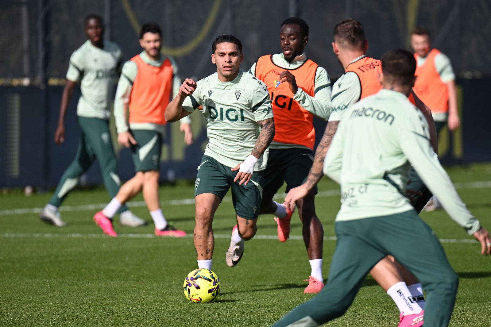 Un entrenamiento del Cádiz.