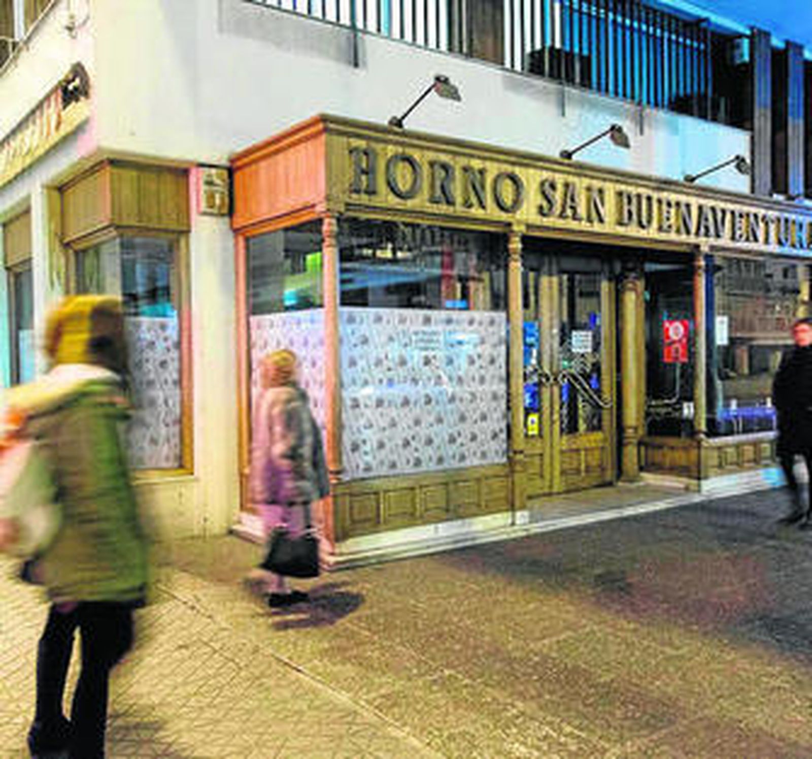 Local del Horno San Buenaventura cerrado en Los Remedios.