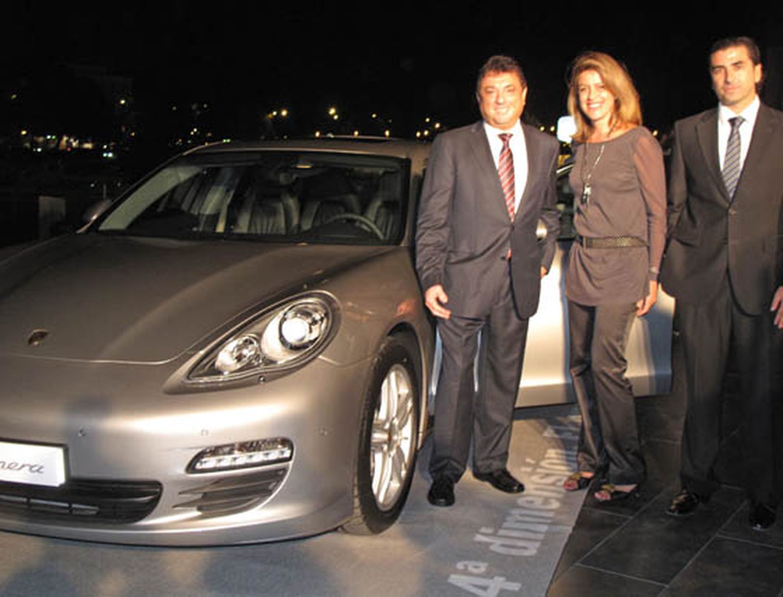 Porsche presenta su cuarta dimensión