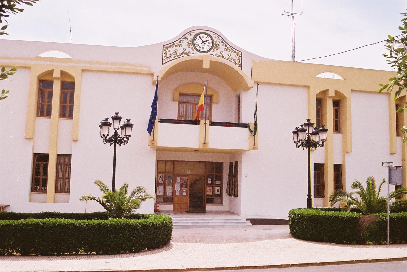 Las 11 plazas de personal laboral se reparten entre seis puestos de trabajo