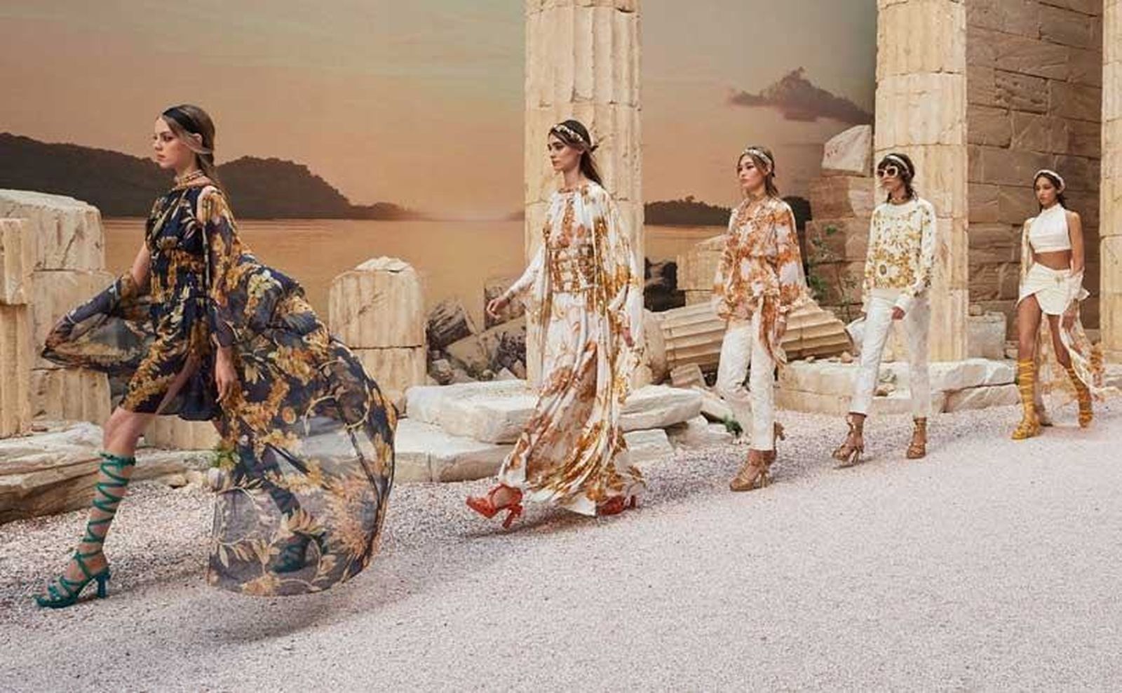 La colección crucero de Chanel 2018 está inspirada en la Grecia clásica.