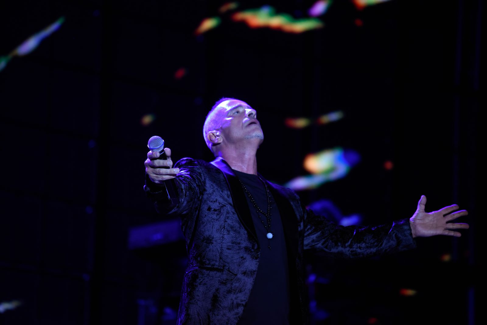 Búscate en el concierto de Eros Ramazzotti