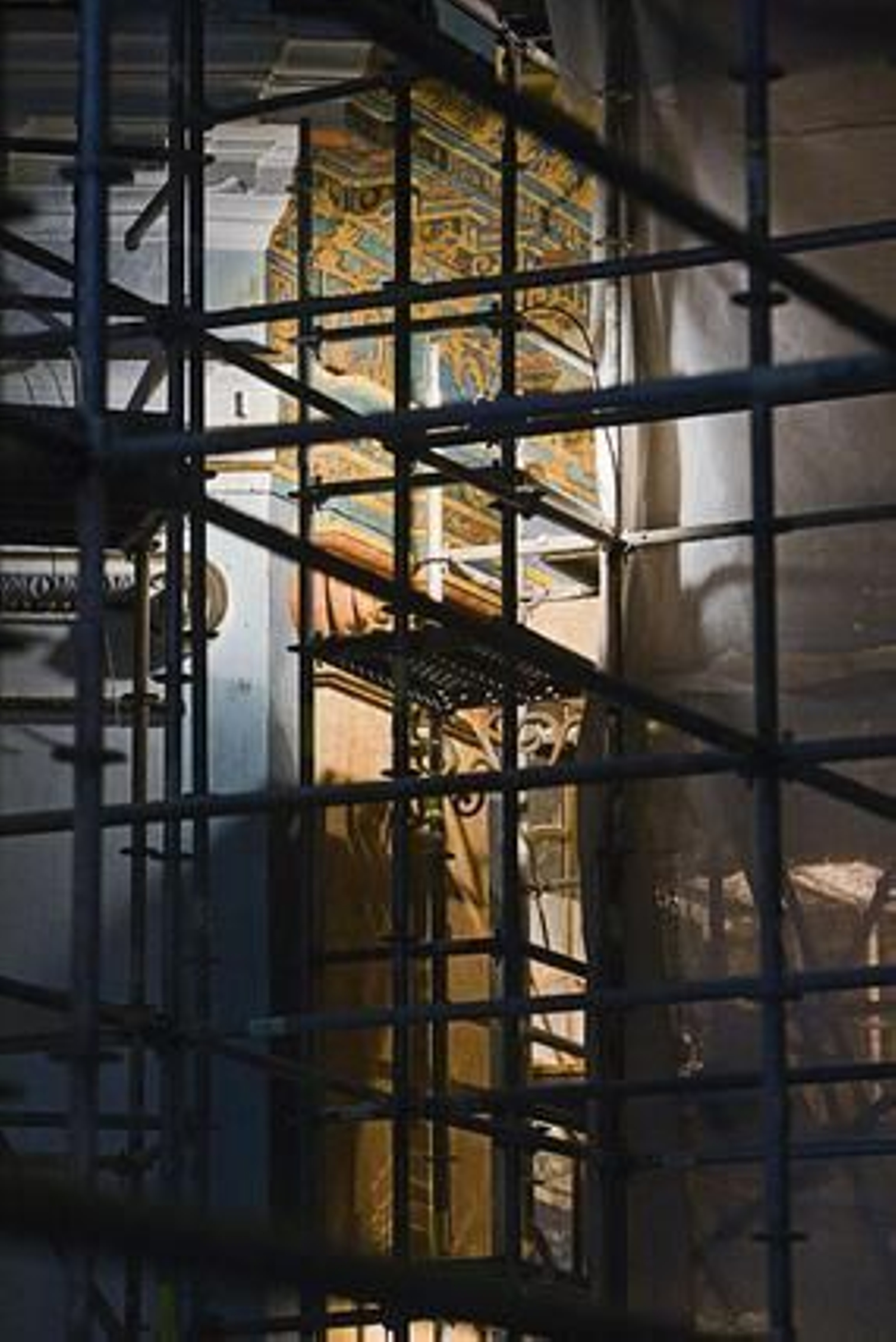 Aparecen nuevos frescos en los trabajos de rehabilitación del Oratorio de San Felipe Neri. 

Foto: Julio Gonzalez