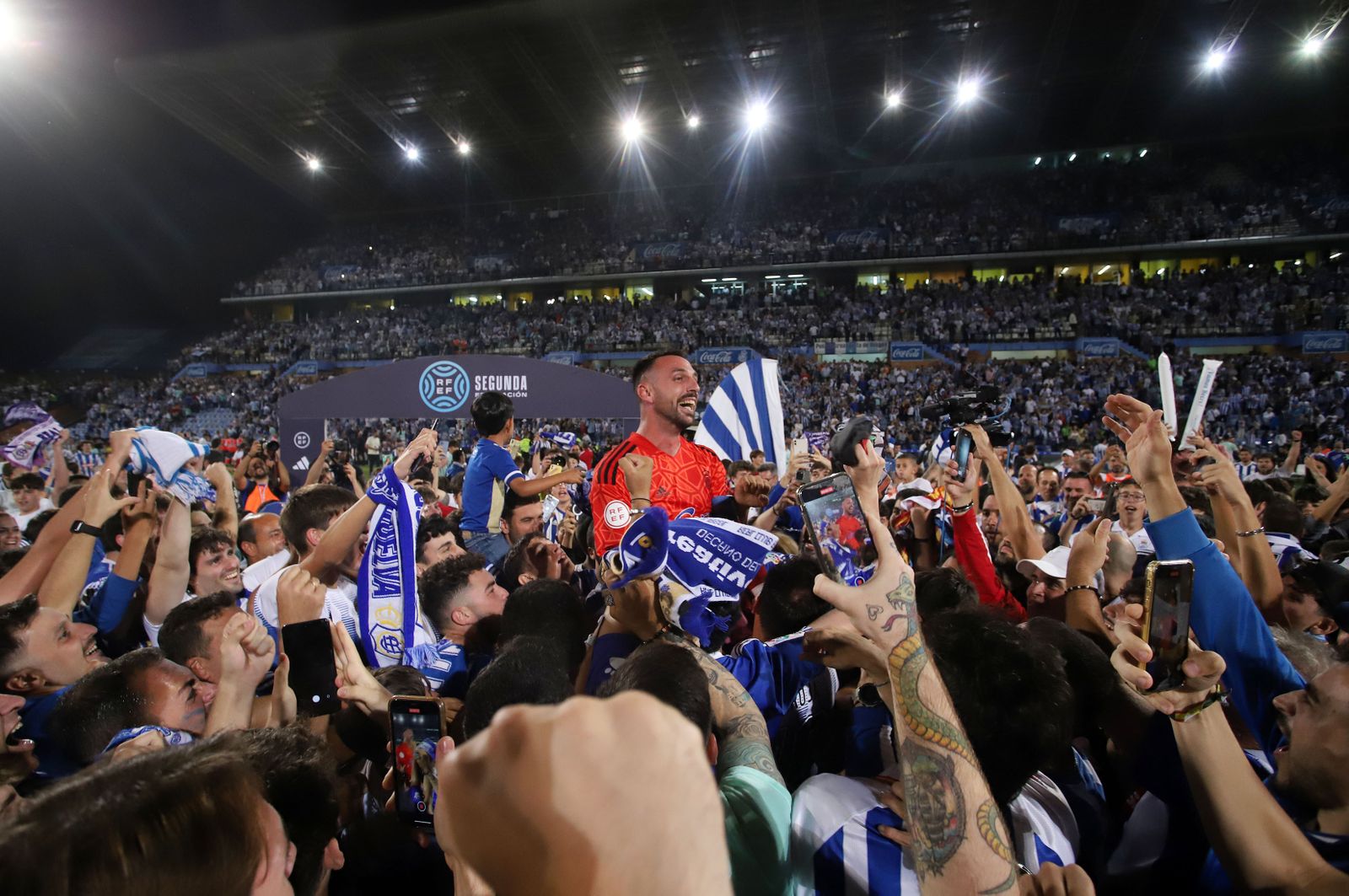 Imágenes del ascenso del Recreativo de Huelva contra el Cacereño