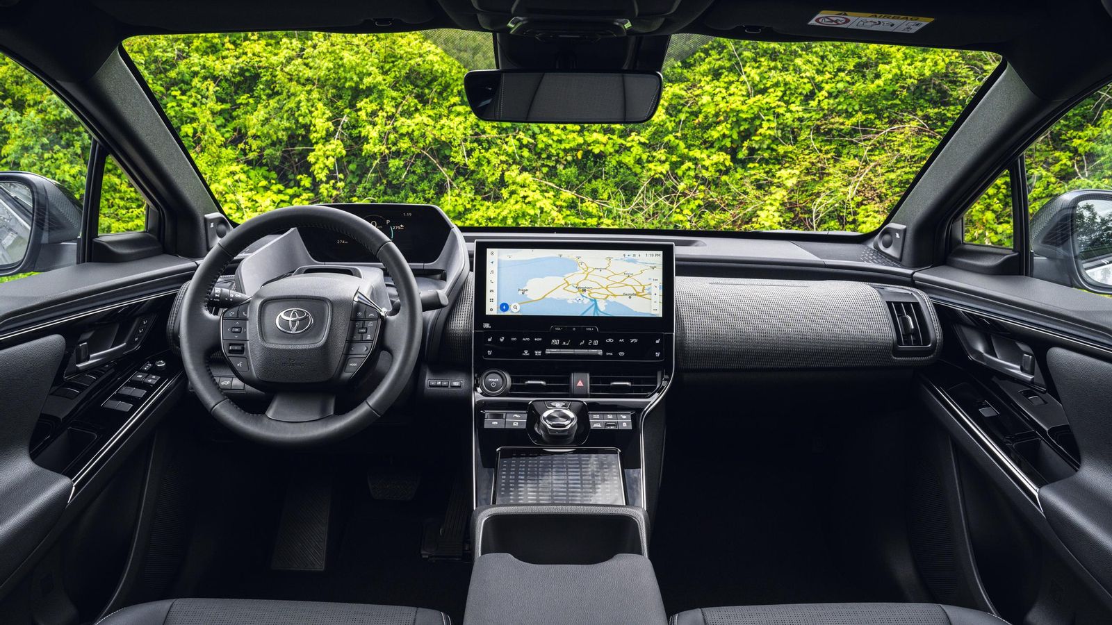 En dos de los tres acabados, en los más altos Style y Lujo, la pantalla multimedia es de 12,3".