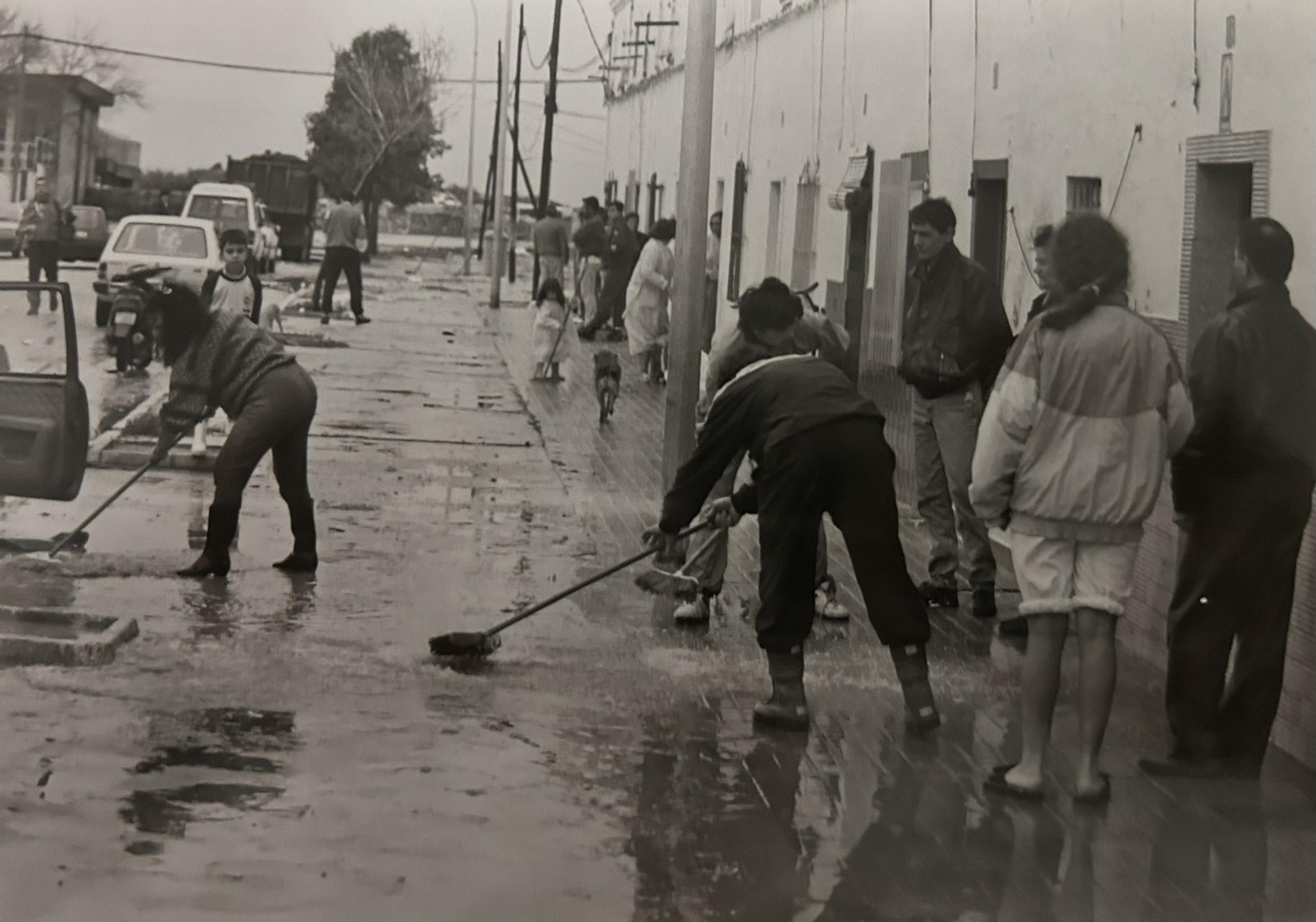 Efectos de las inundaciones de Huelva en 1996 en Marismas del Odiel y Barriada de la Navidad.