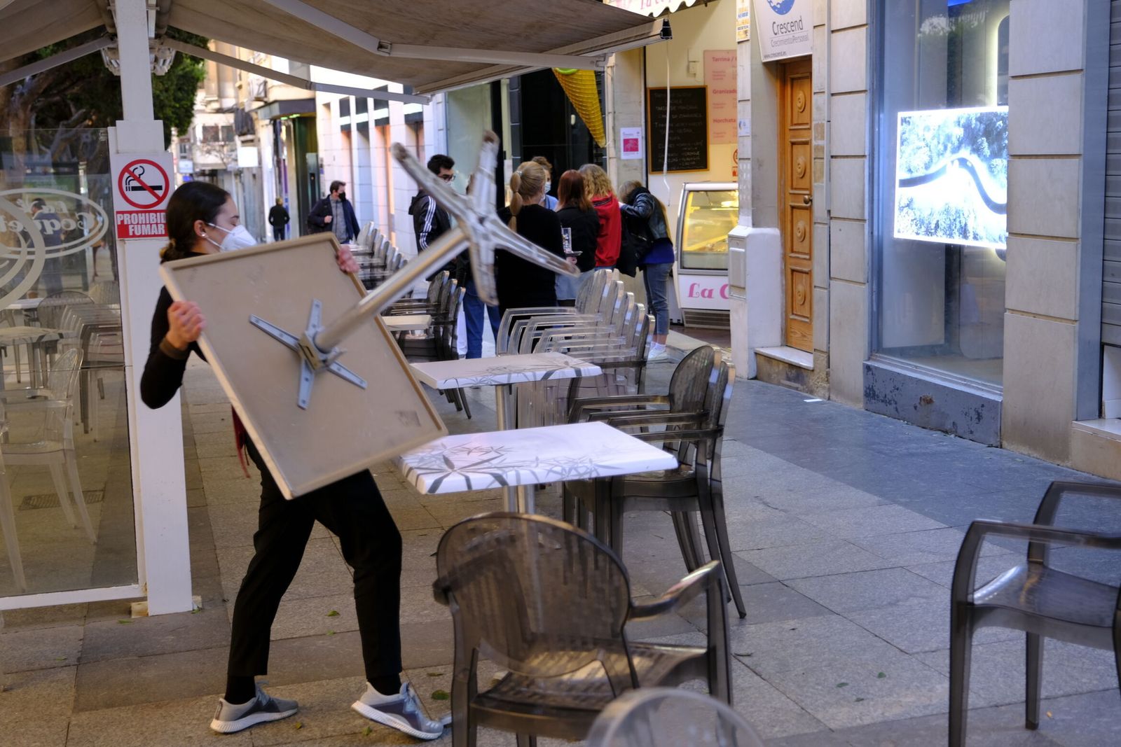 Los bares de Almería ya están cerrados por culpa de la alta incidencia del virus.