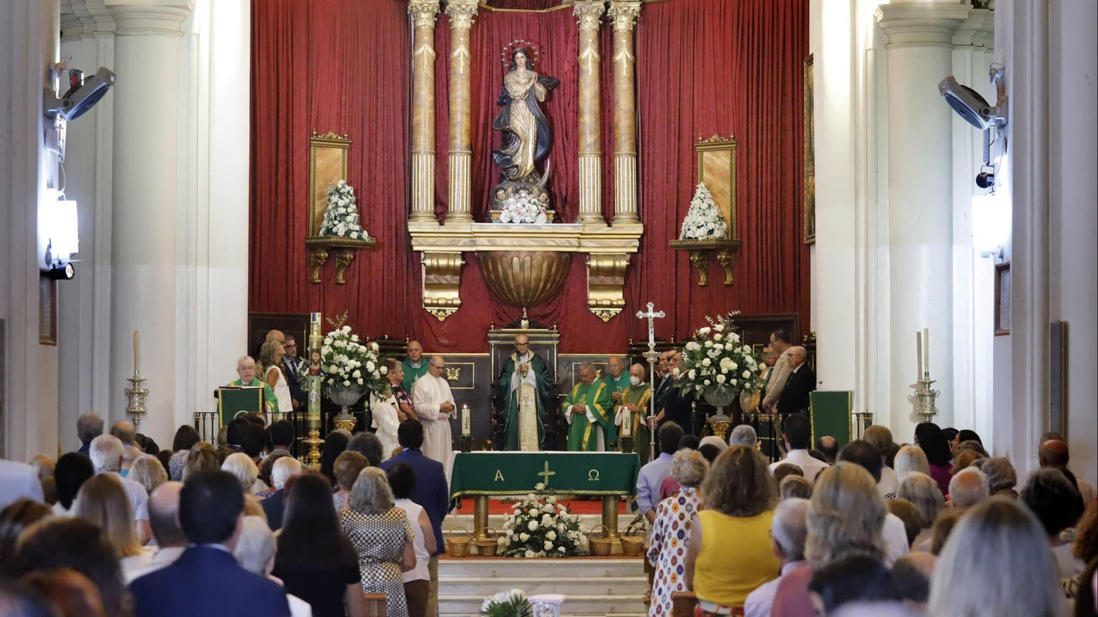 Imagen de archivo de una misa en una parroquia andaluza.