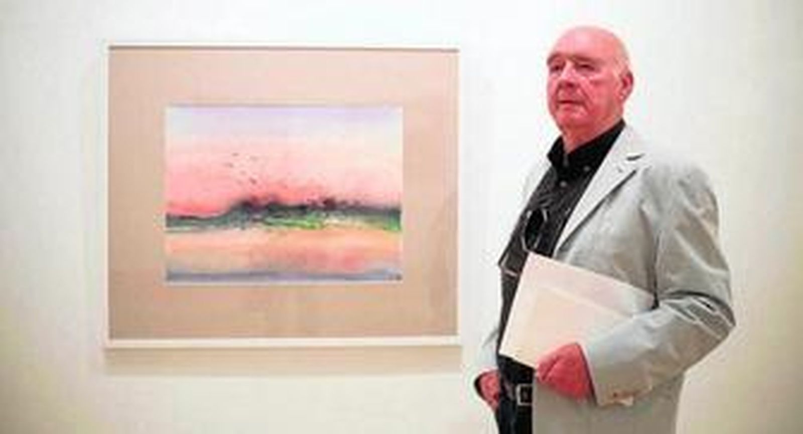 Roberto Reina inauguró ayer su nueva exposición en la Casa de la Provincia y presentó su nuevo poemario.