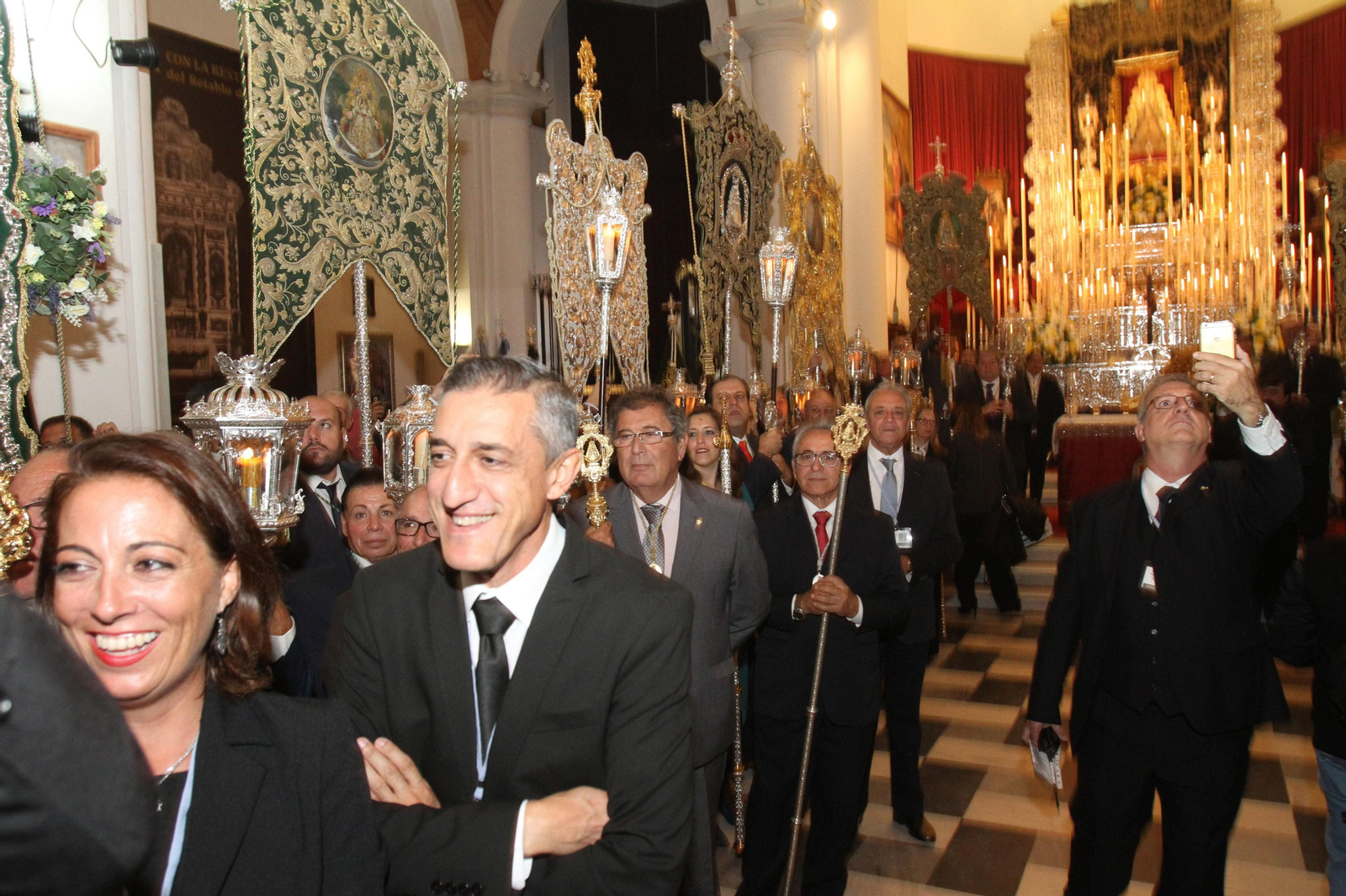 Imágenes del Recorrido del Rosario Glorioso de La Magna Rociera